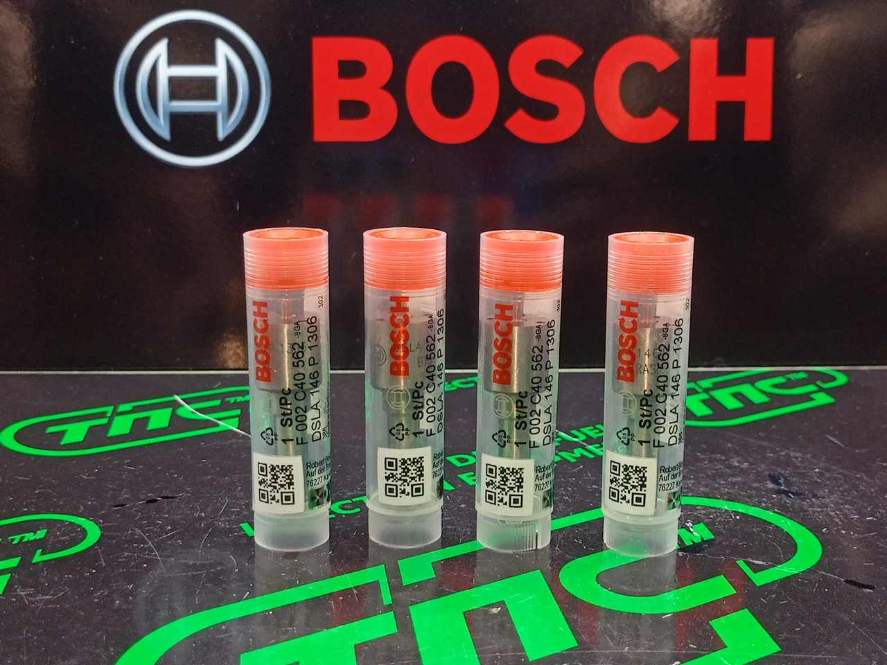 Розпилювач дизельної форсунки DSLA 146 P 1306 (F002C40562) BOSCH PIAGGIO GL 400